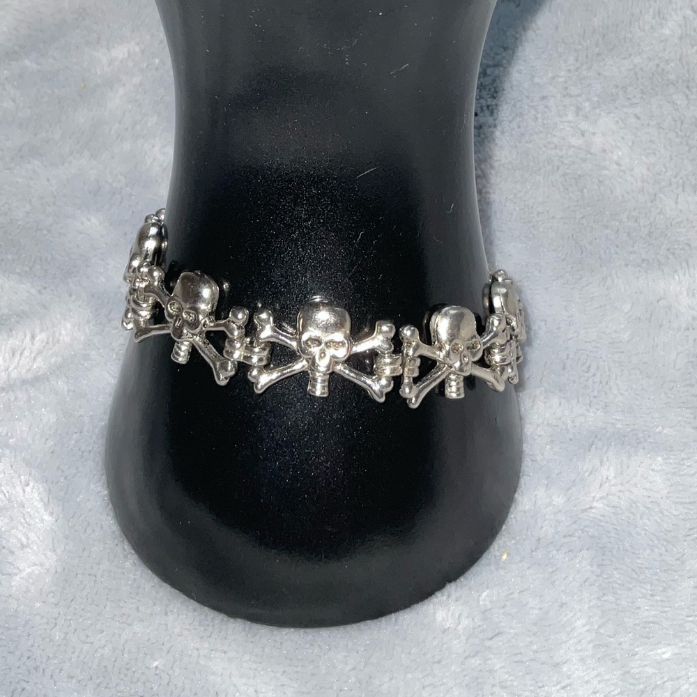 Skulls & Bones Pewter Bracelet